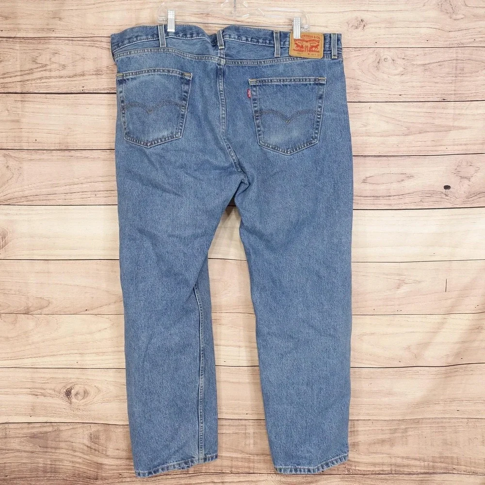 Levis 505 Jeans Mens 44x30 Blue Medium Wash Straight Zip Fly Regular Fit Denim